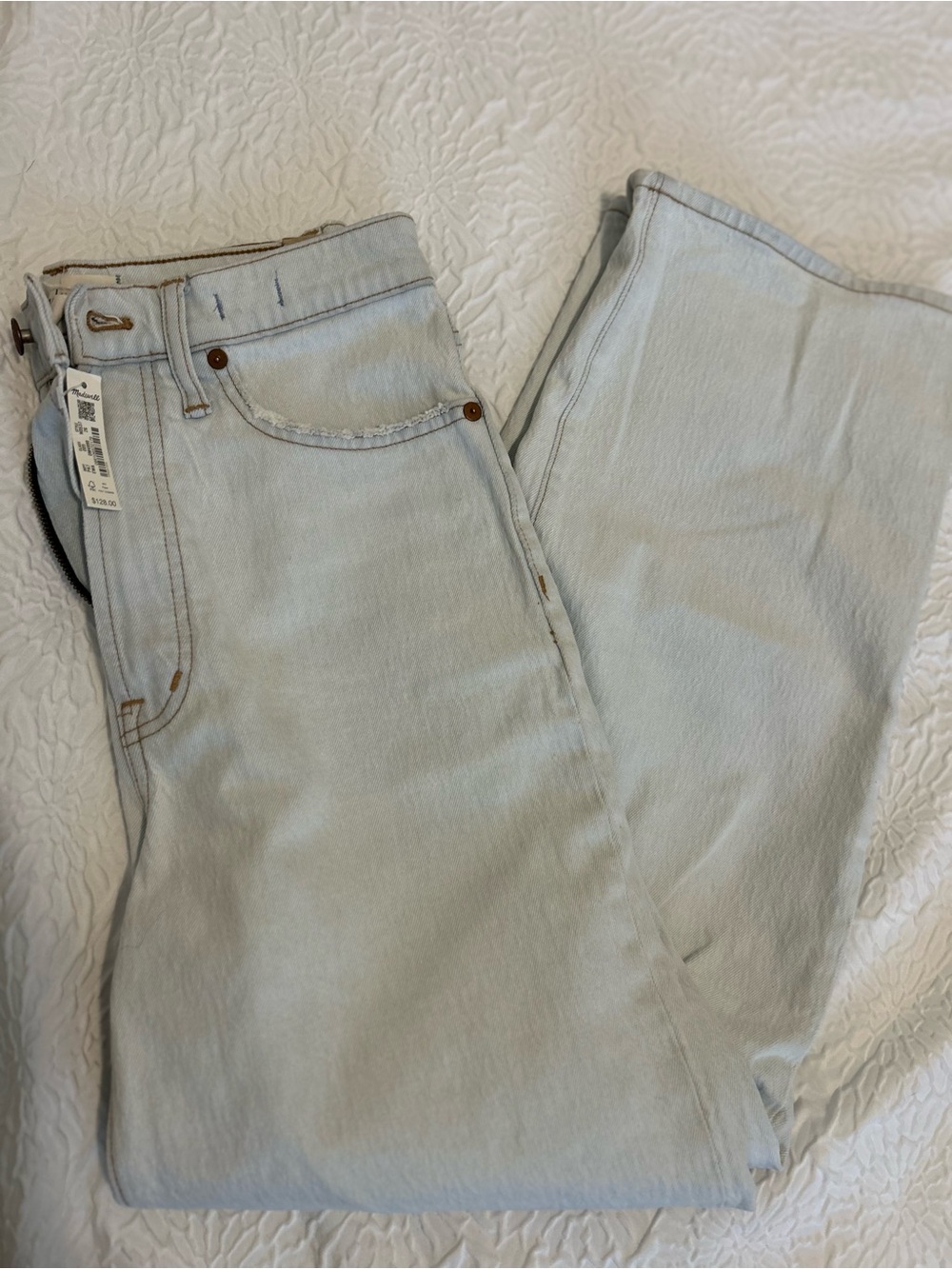 Madewell Light Wash Relaxed Men’s Jeans